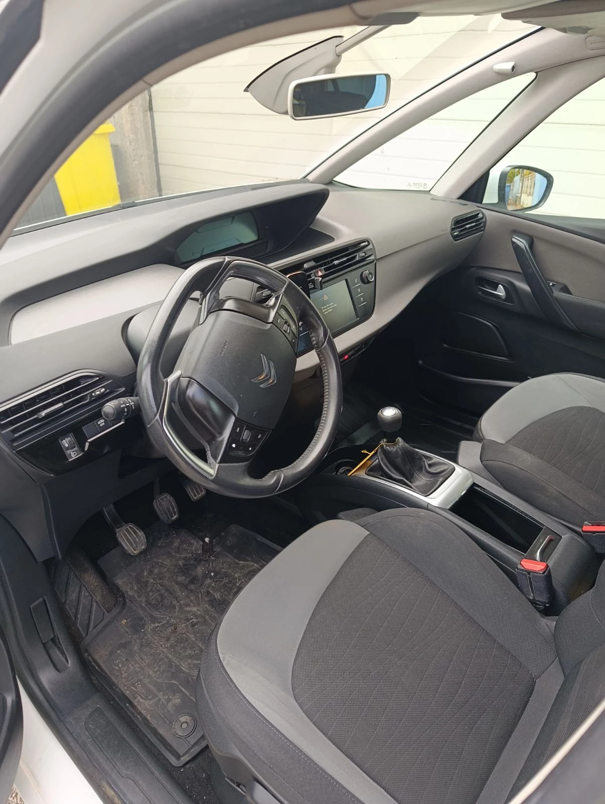 Citroen Grand C4 Picasso  - изображение 7