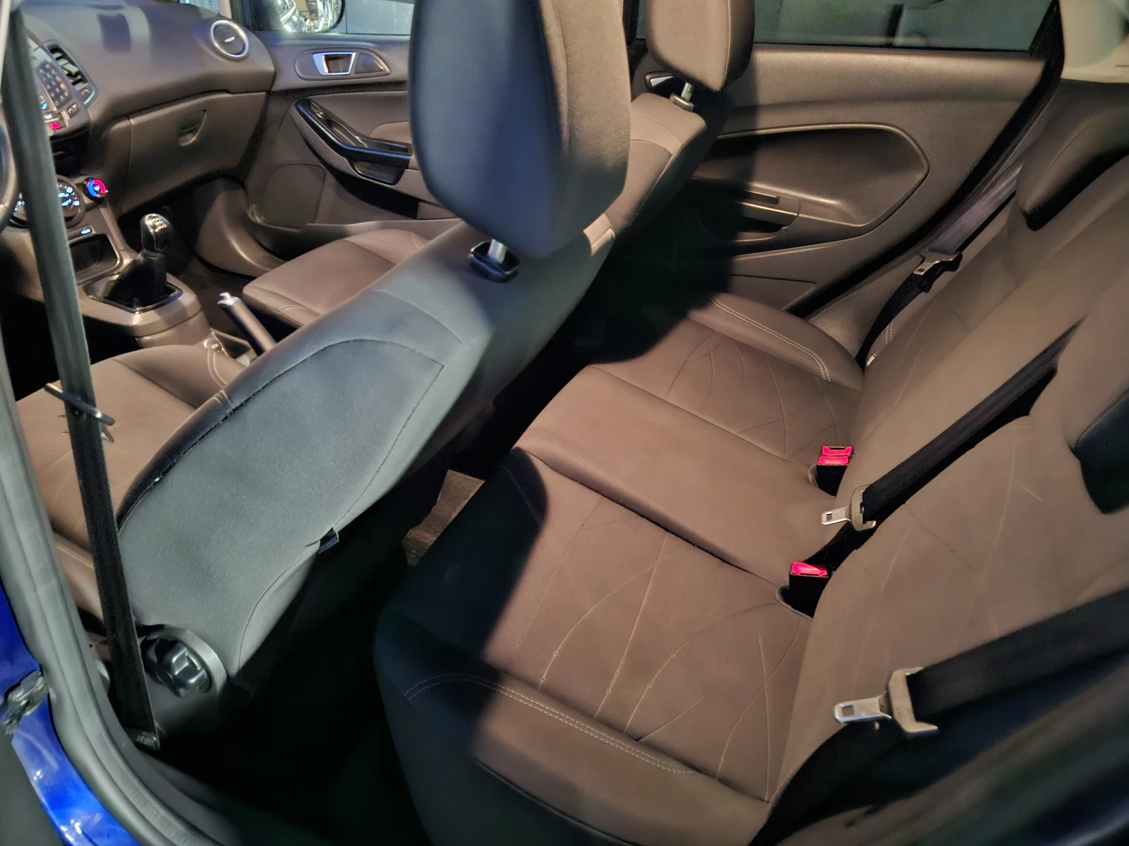 Ford Fiesta 1.6TDCI - изображение 4