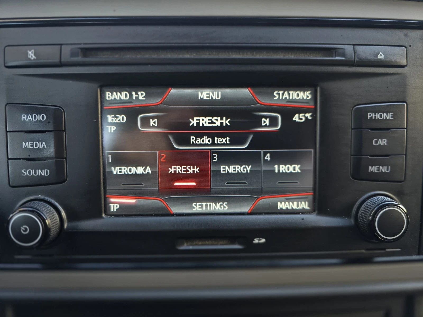 Seat Leon От Германия.4цилиндъра.Климатроник, снимка 11 - Автомобили и джипове - 53828708