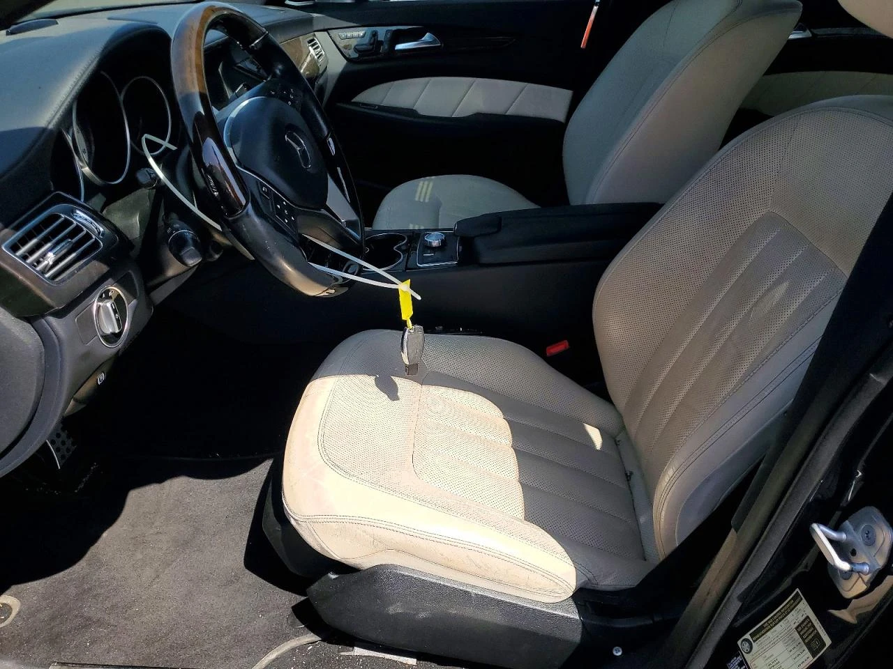 Mercedes-Benz CLS 550 HARMAN/KARDON* DISTRONIC* �������* �����* ������ | Mobile.bg � ����������� 8