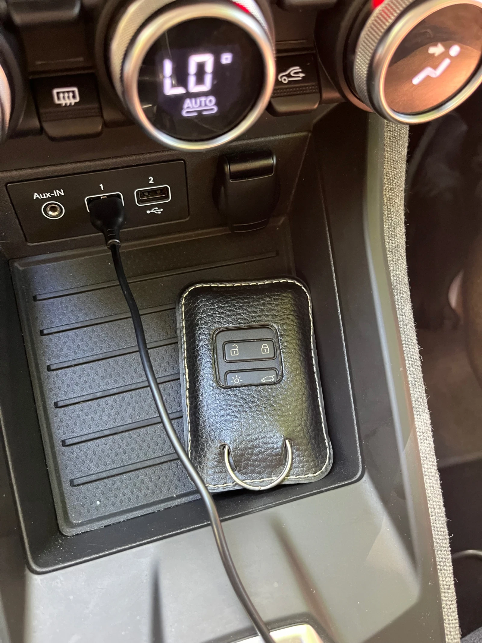 Renault Zoe, снимка 12 - Автомобили и джипове - 54126158