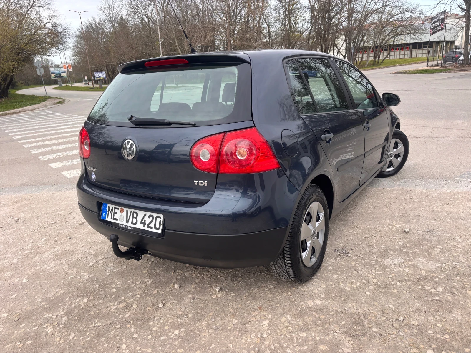VW Golf 1.9TDI 105, снимка 7 - Автомобили и джипове - 54498051