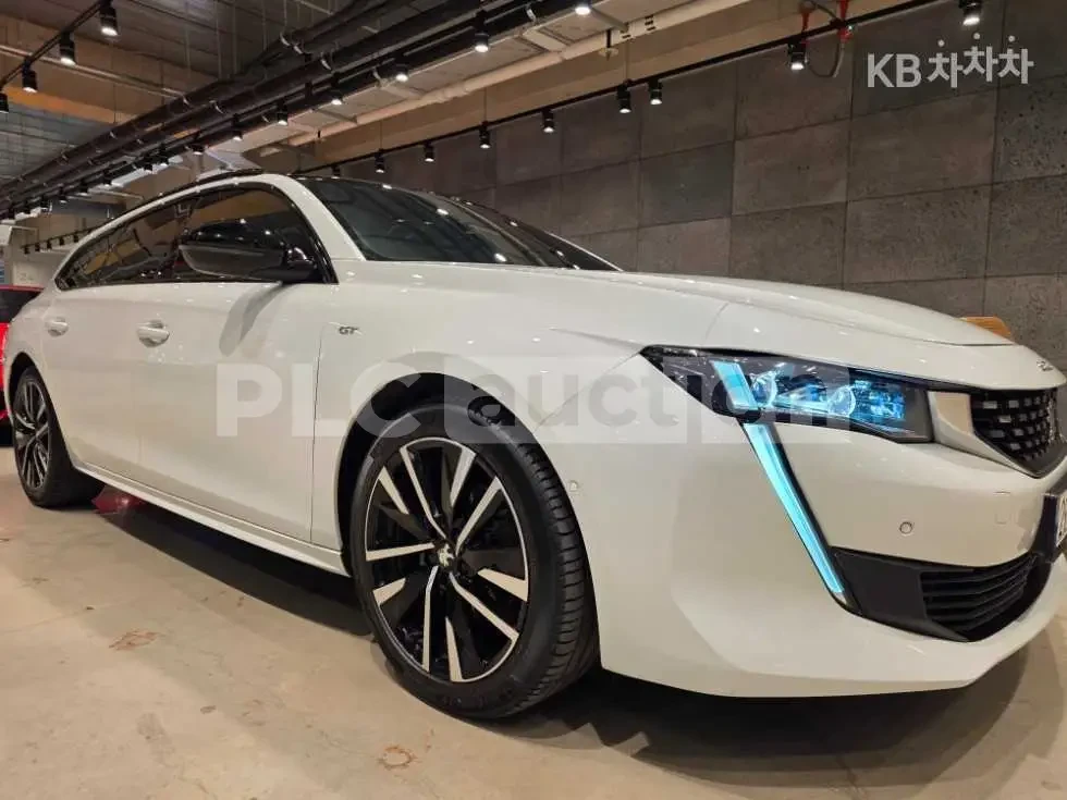 Peugeot 508 GT 1.5| 360| ПАНОРАМА| ПОДГРЕВ| ВКЛ.ТЕХНОТЕСТ, снимка 4 - Автомобили и джипове - 54787461