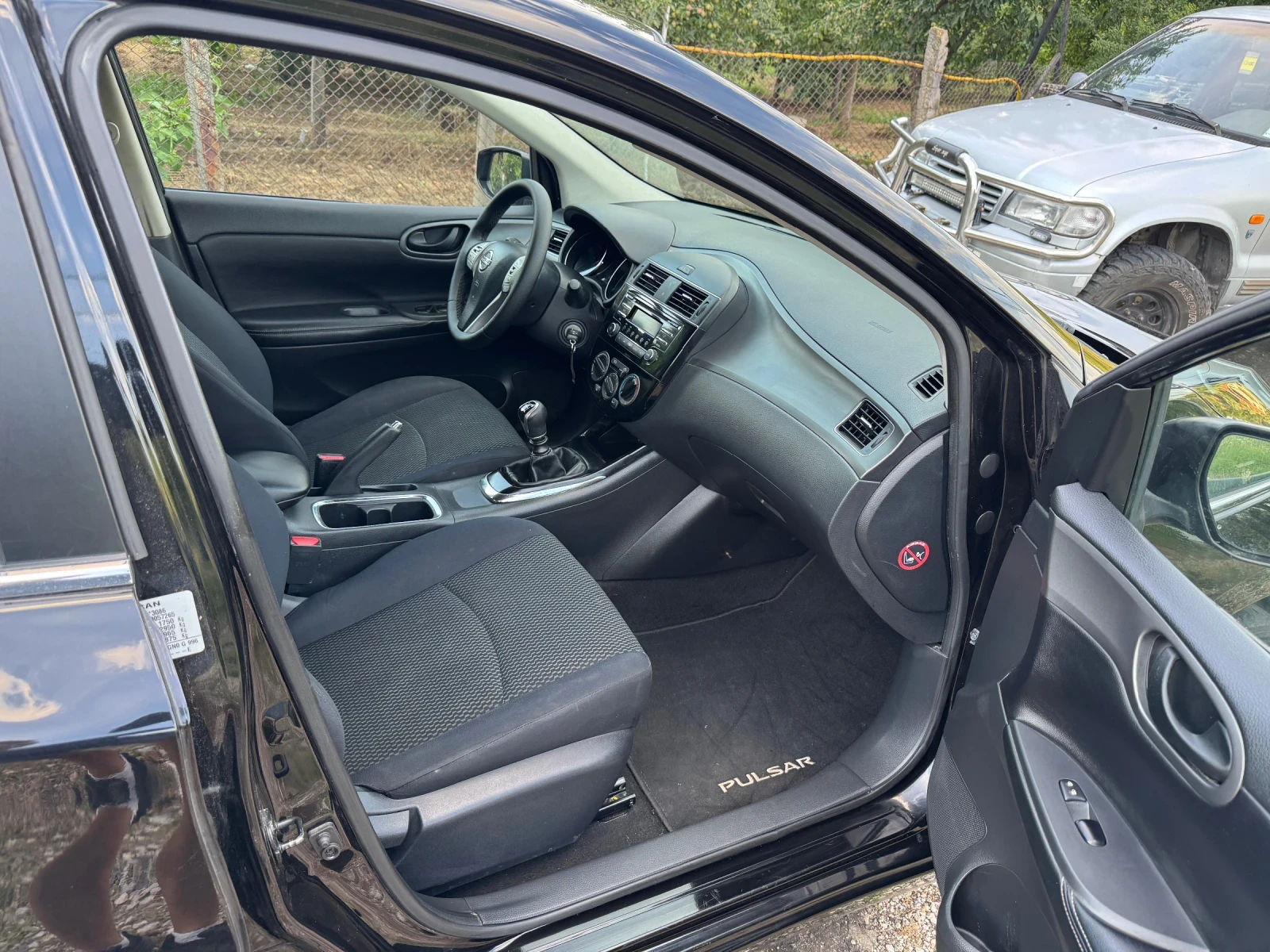 Nissan Pulsar, снимка 11 - Автомобили и джипове - 54983131
