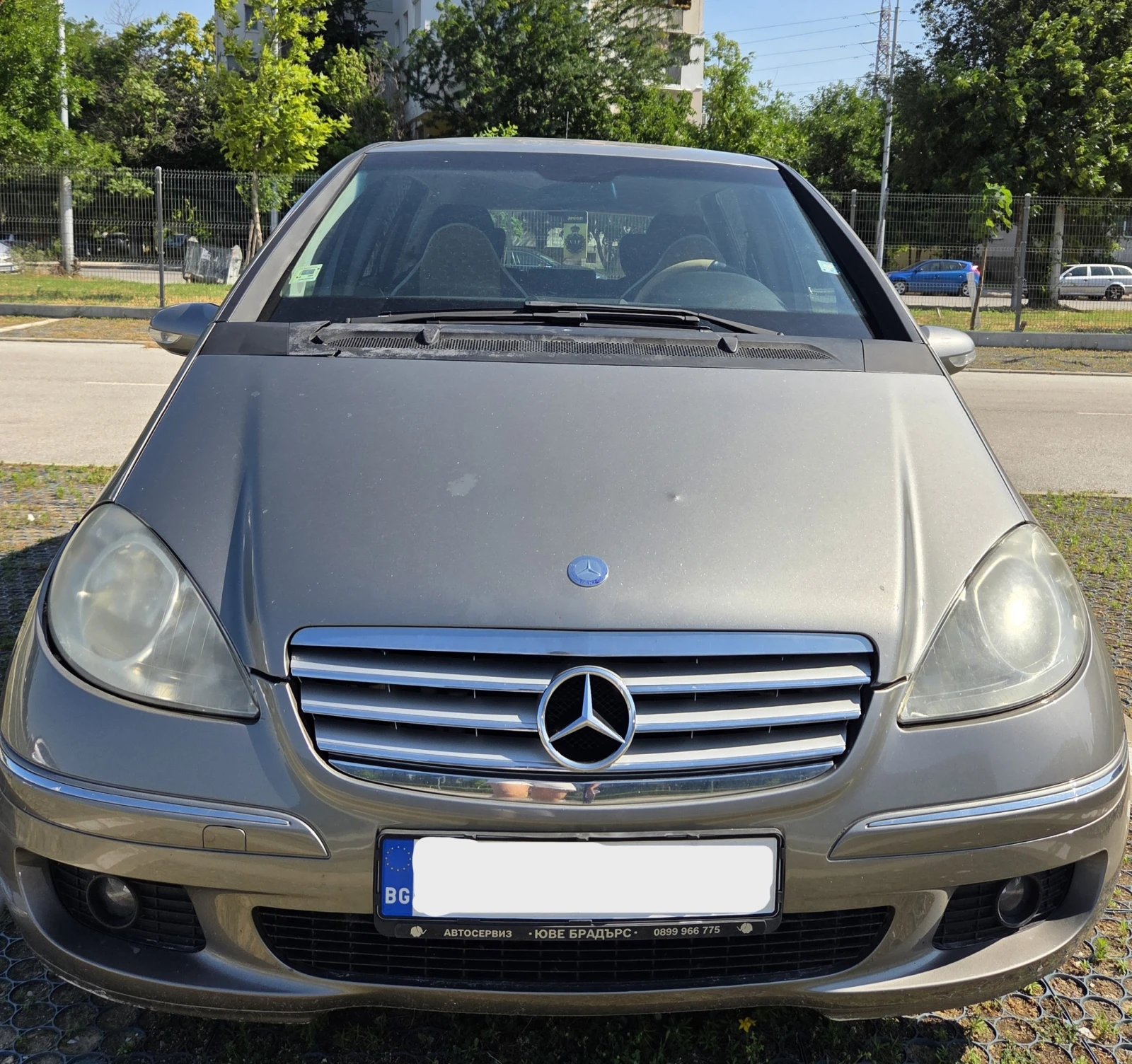 Mercedes-Benz A 180
