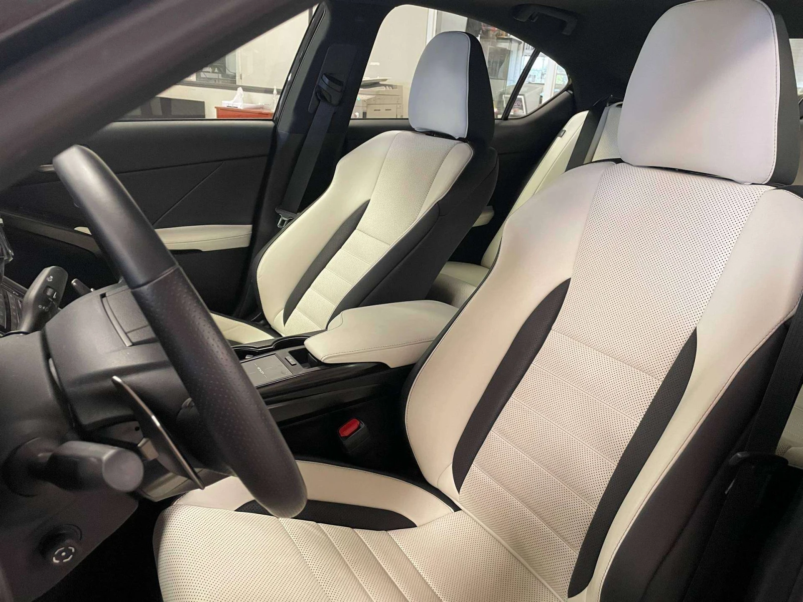 Lexus IS 350 F SPORT 4�4, ���� �� �� | Mobile.bg � ����������� 15