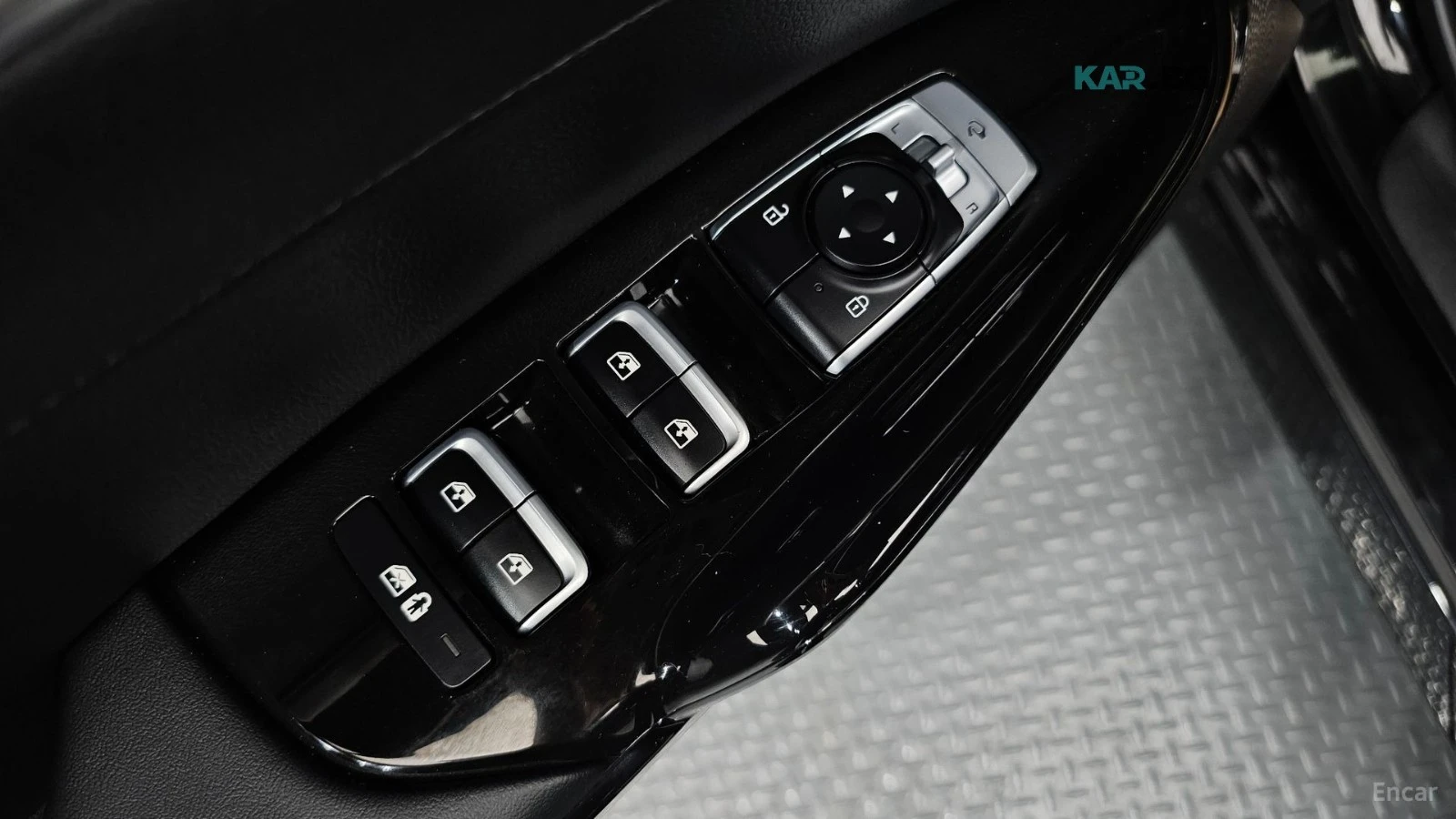Kia K5 1.6 Turbo Noblesse* КОЖА* ОБДУХ* НАВИ* ПАНО* 360, снимка 11 - Автомобили и джипове - 55852902