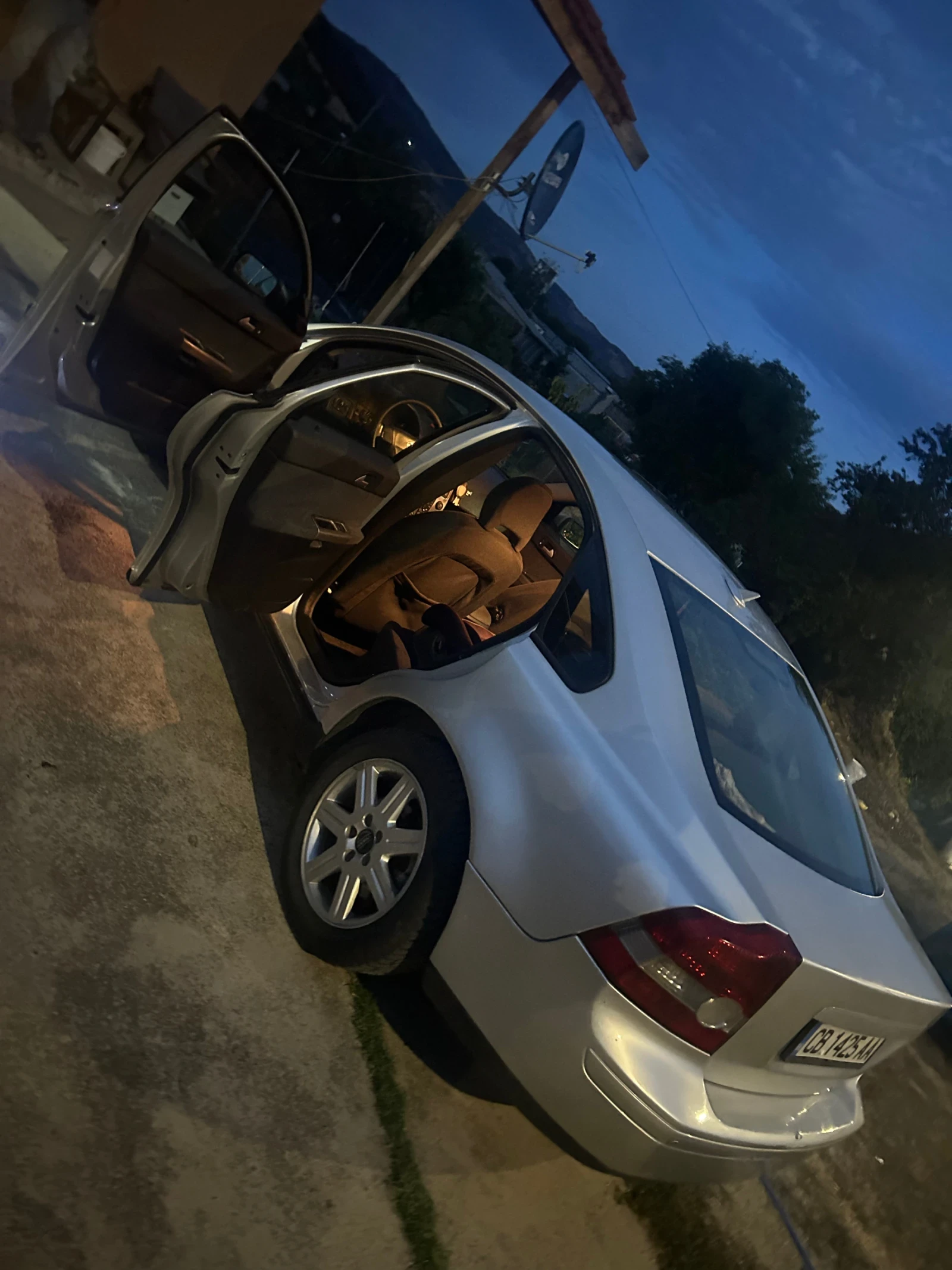 Volvo S40, снимка 5 - Автомобили и джипове - 55931298