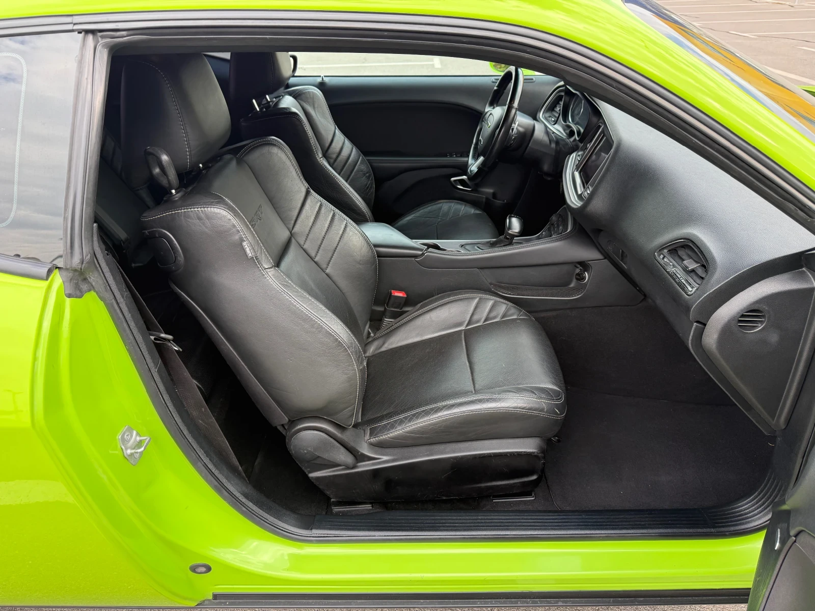 Dodge Challenger Face 6.4, снимка 12 - Автомобили и джипове - 56166383