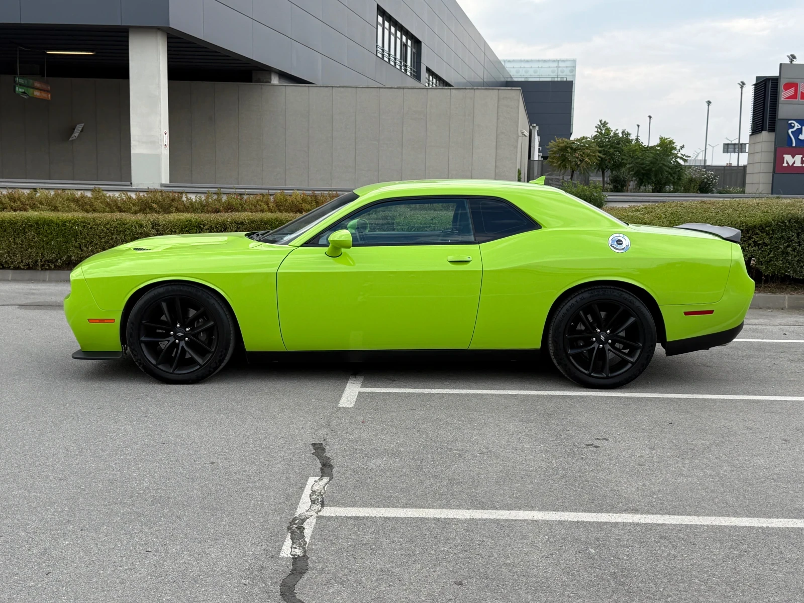 Dodge Challenger Face 6.4, снимка 4 - Автомобили и джипове - 56166383
