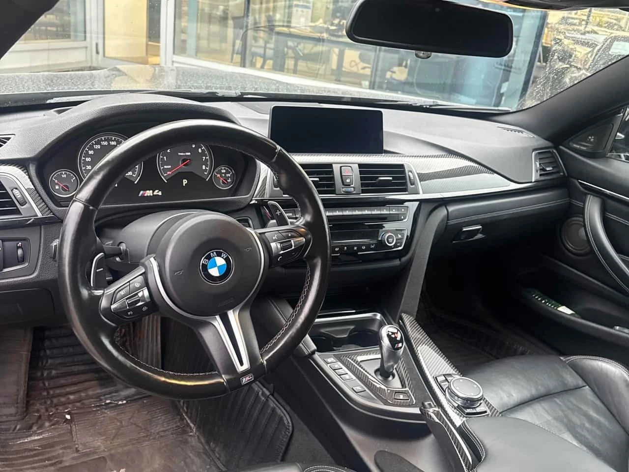 BMW M4 2dr Cpe | CARFAX | АВТОФИНАНСИРАНЕ, снимка 8 - Автомобили и джипове - 56320009