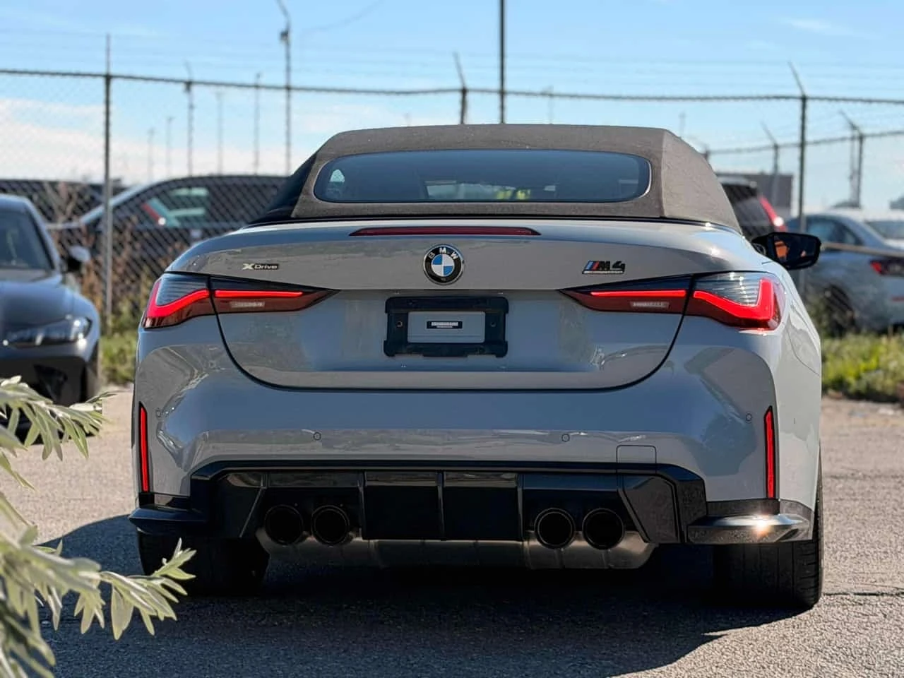 BMW M4 Competition Cabrio* CARFAX * LASER* 2 ����� | Mobile.bg � ����������� 4
