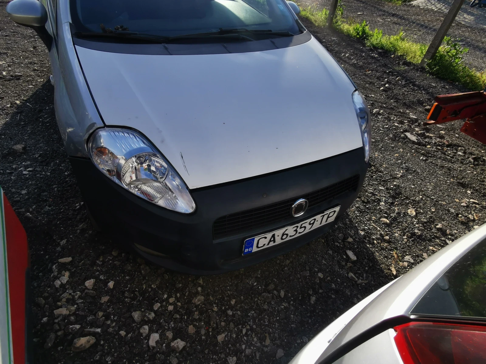 Fiat Punto 1.3, снимка 2 - Автомобили и джипове - 56527786