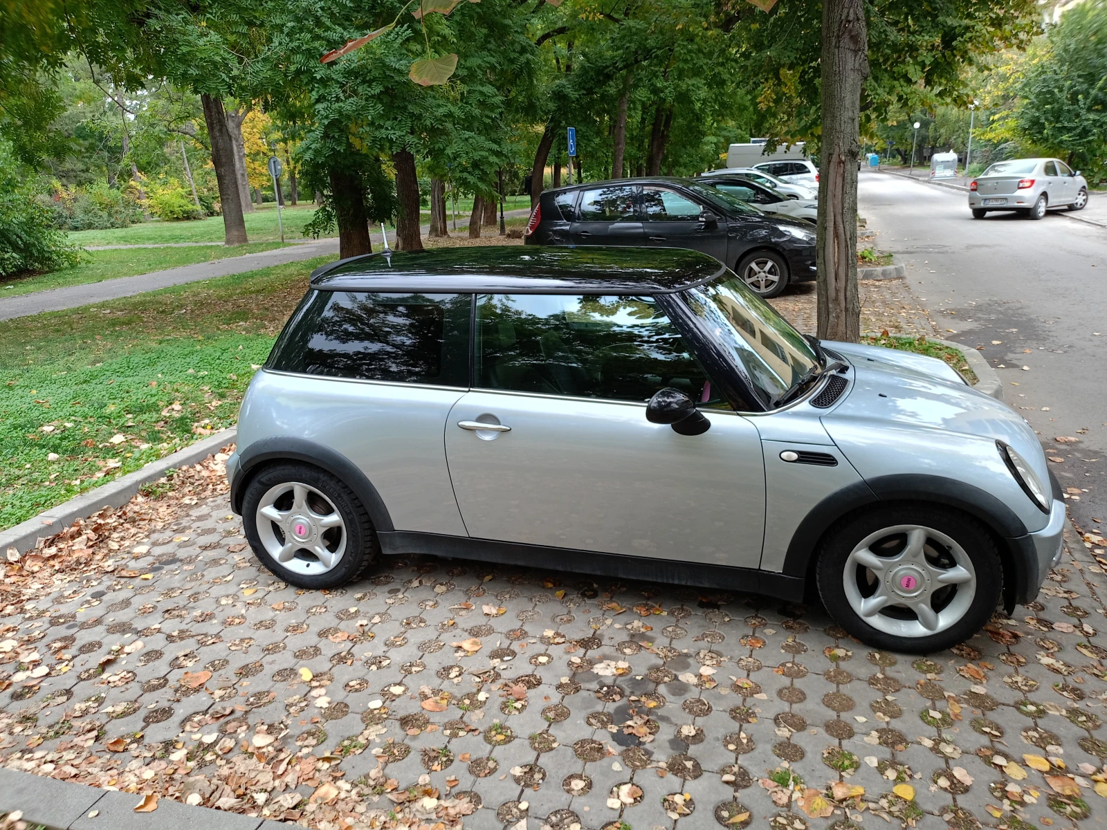 Mini Cooper С ДЕФЕКТ В СЪЕДИНИТЕЛЯ / КОЛЯНОВИЯ ВАЛ, снимка 13 - Автомобили и джипове - 56621908