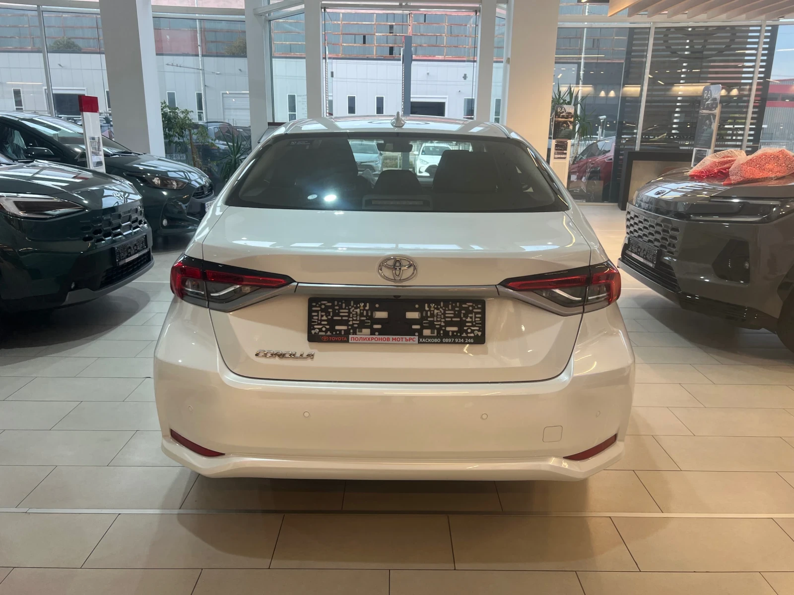 Toyota Corolla, снимка 3 - Автомобили и джипове - 56680119