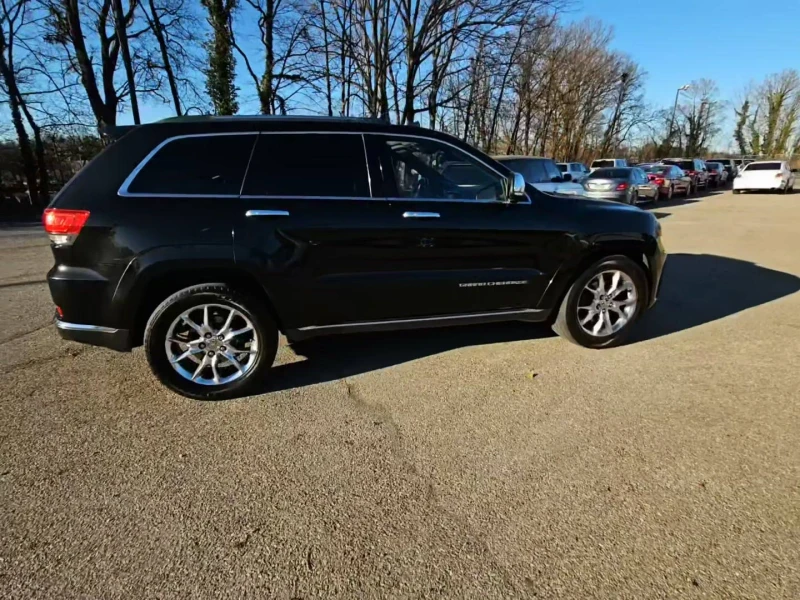 Jeep Grand cherokee SUMMIT* 5.7* V8* 8ZF* ДИСТРОНИК* ОБДУХВАНЕ* КАМЕРА, снимка 4 - Автомобили и джипове - 49277918