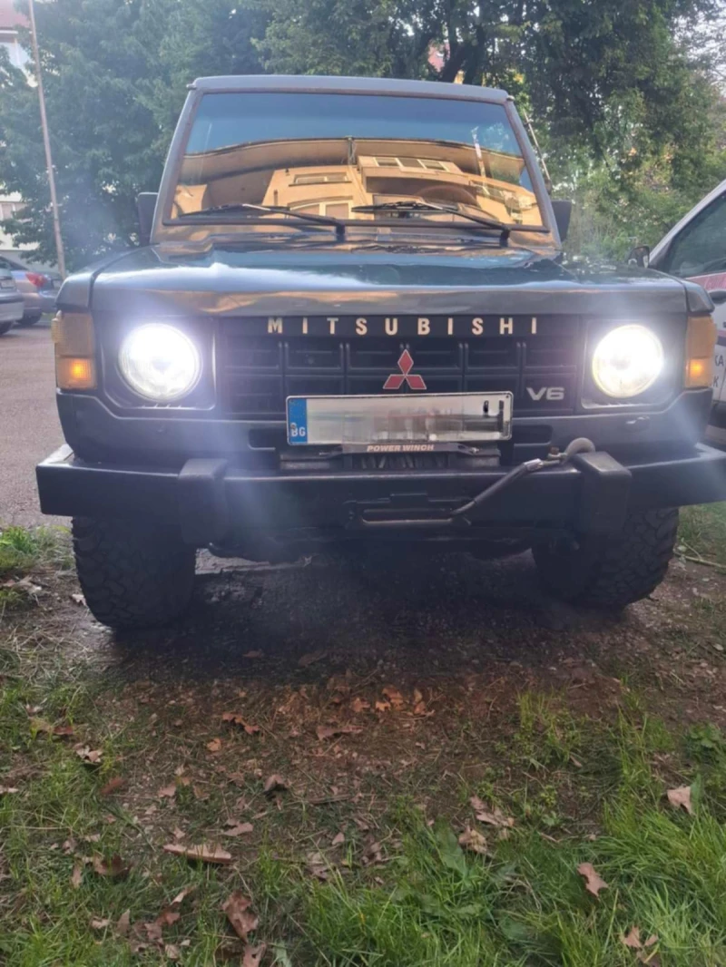 Mitsubishi Pajero 3000 V6, снимка 3 - Автомобили и джипове - 52626030