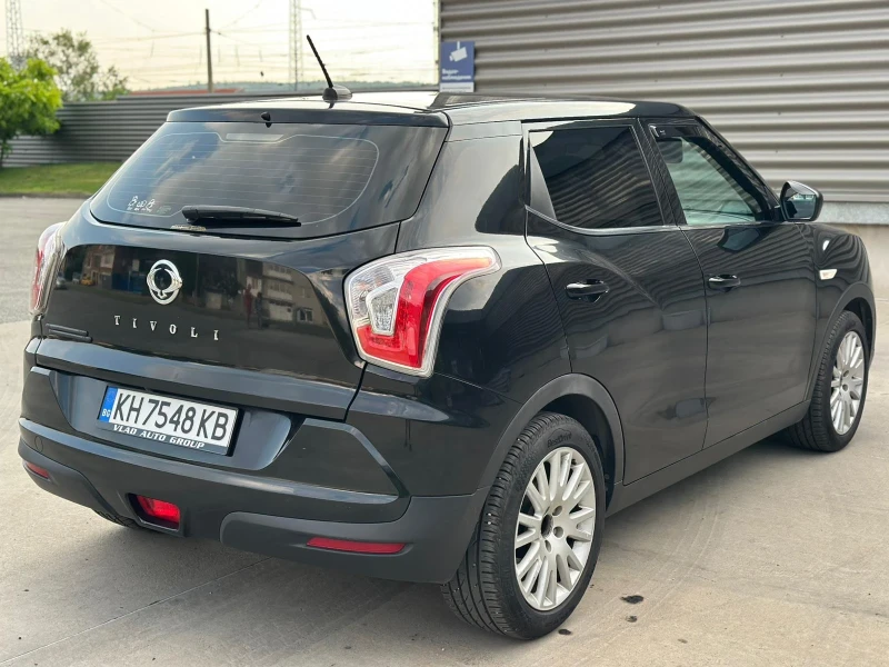 SsangYong Tivoli, снимка 8 - Автомобили и джипове - 53270373