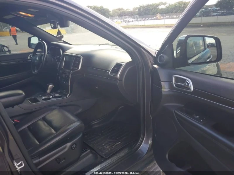 Jeep Grand cherokee 3.6L V-6 DOHC, VVT, 293HP 4X2 Drive, снимка 12 - Автомобили и джипове - 53342776