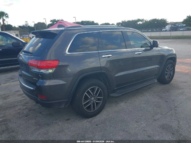 Jeep Grand cherokee 3.6L V-6 DOHC, VVT, 293HP 4X2 Drive, снимка 11 - Автомобили и джипове - 53342776