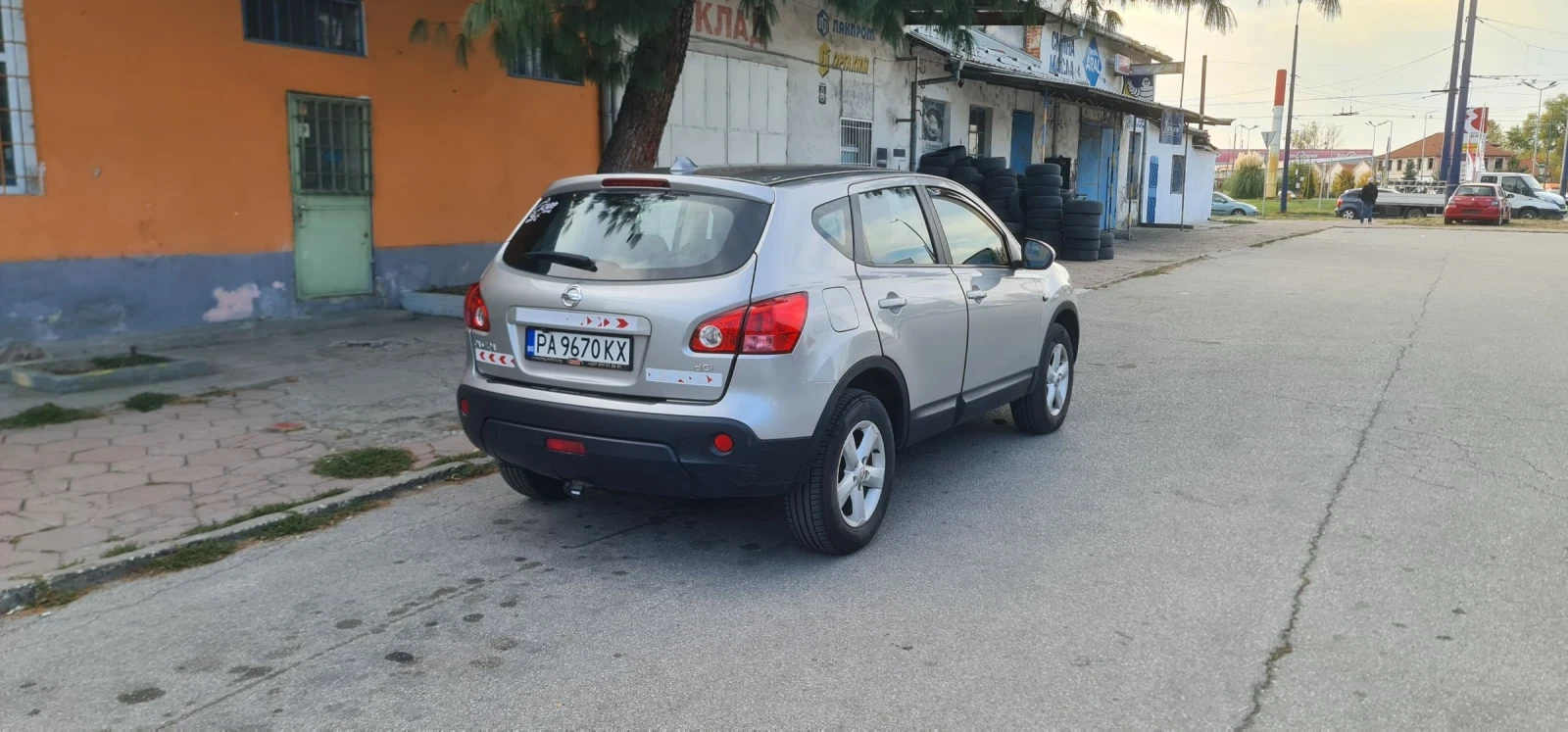 Nissan Qashqai 4х4/150к.с./2, 0/дизел топ/обслужен - изображение 3