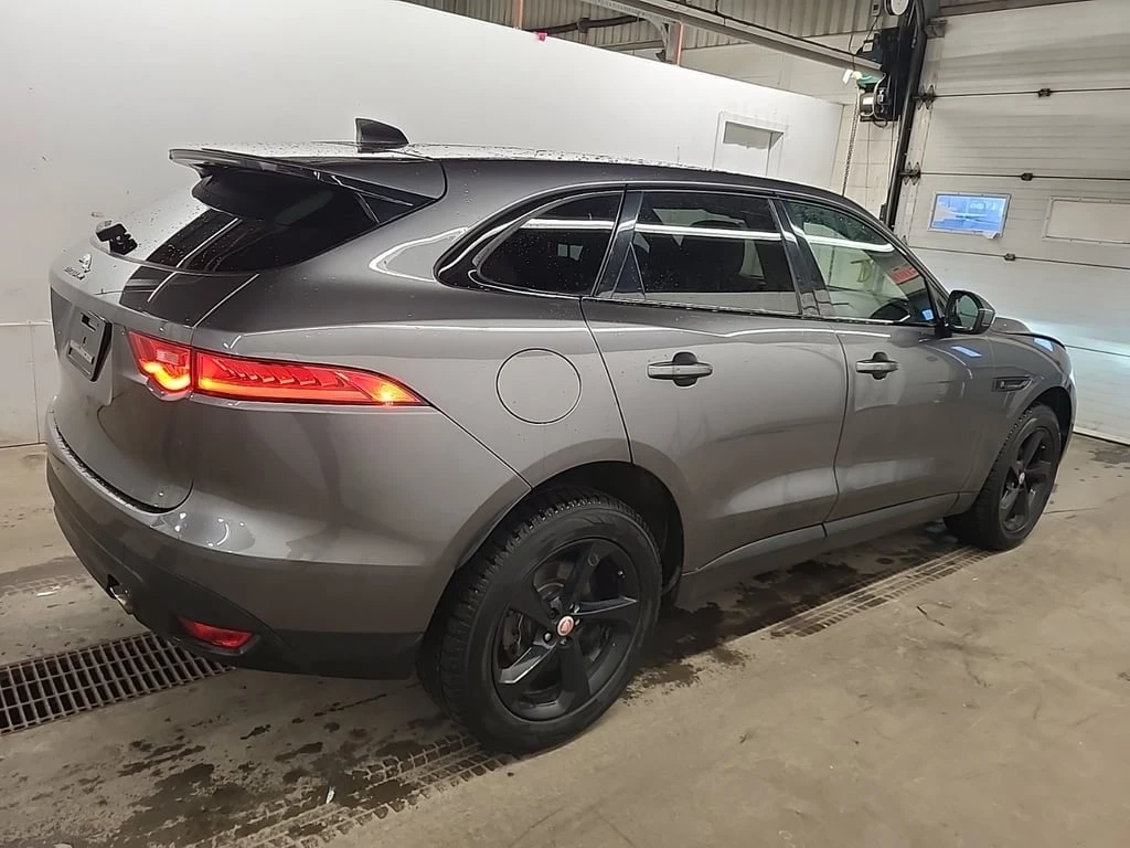 Jaguar F-PACE * PREMIUM * CARFAX * ЦЕНА ДО БГ - изображение 4