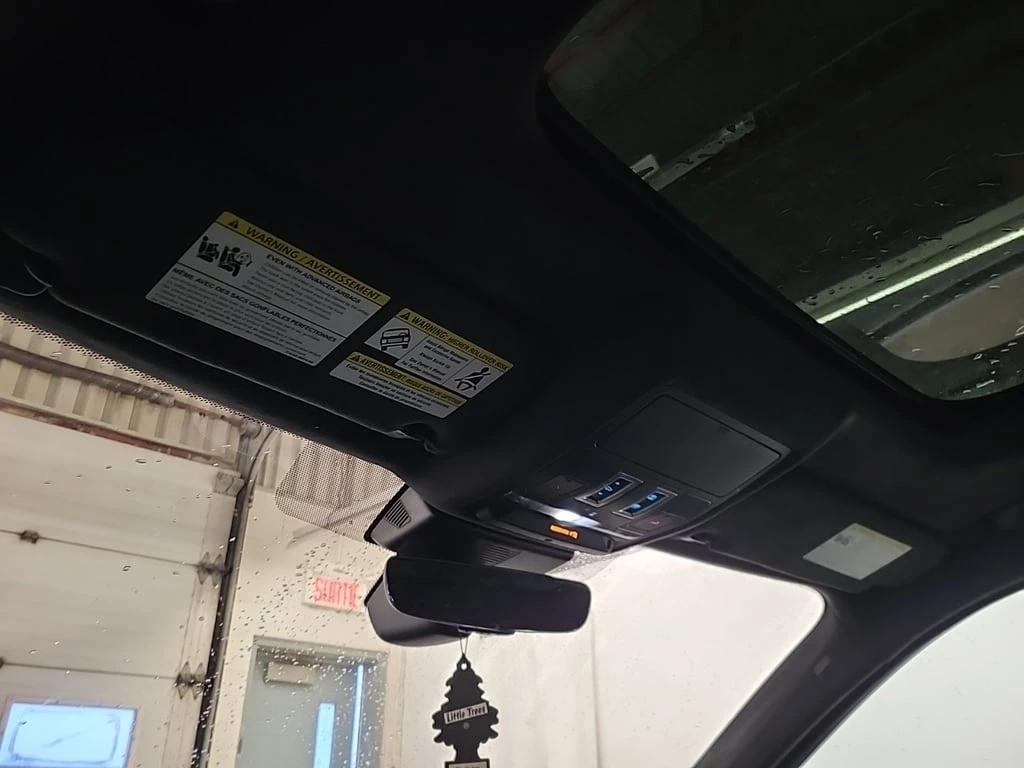 Jaguar F-PACE * PREMIUM * CARFAX * ���� �� �� | Mobile.bg � ����������� 12