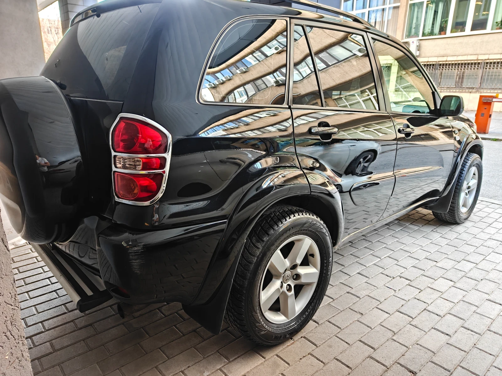 Toyota Rav4, снимка 5 - Автомобили и джипове - 53872500