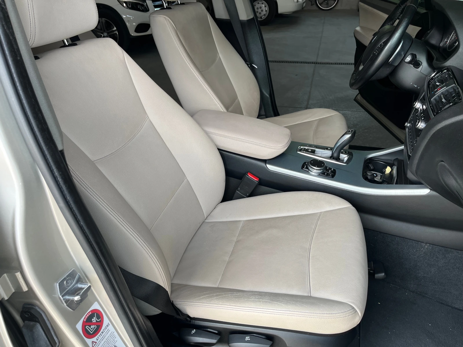 BMW X3 2.0 Diesel 190k.c, снимка 8 - Автомобили и джипове - 53958297