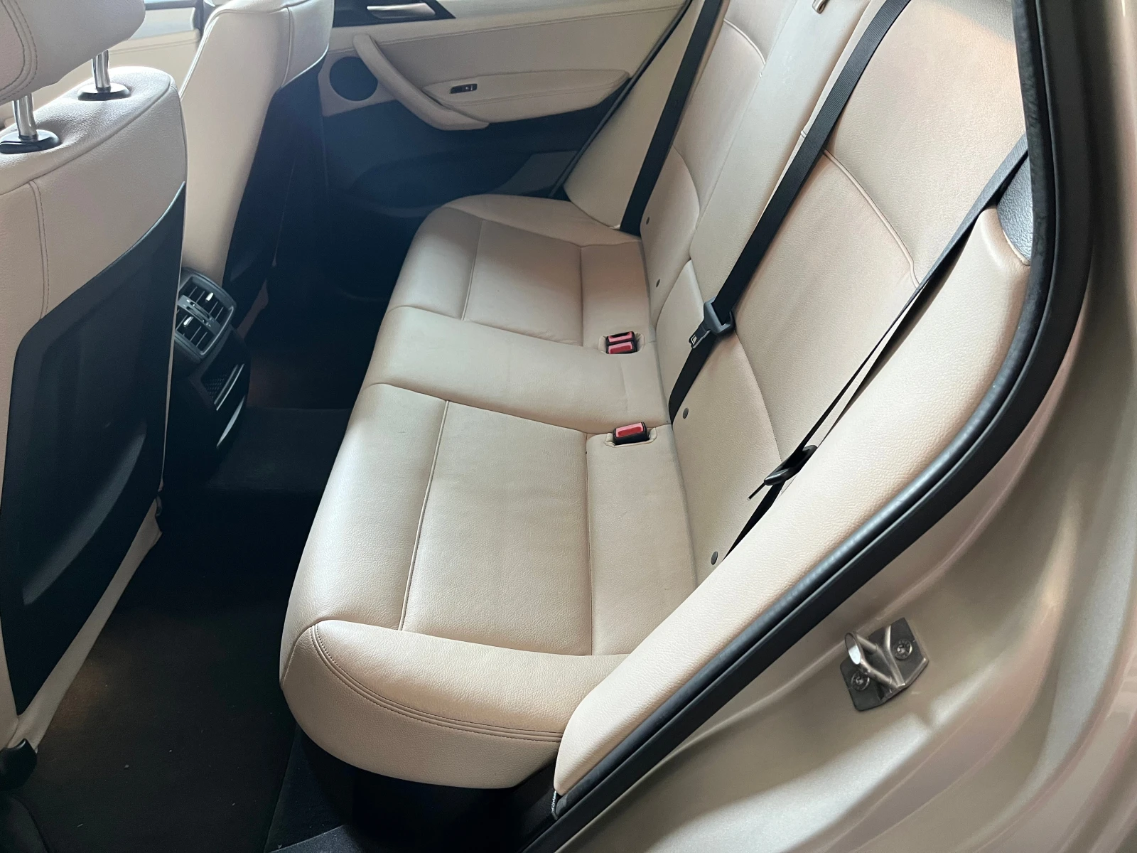 BMW X3 2.0 Diesel 190k.c, снимка 9 - Автомобили и джипове - 53958297