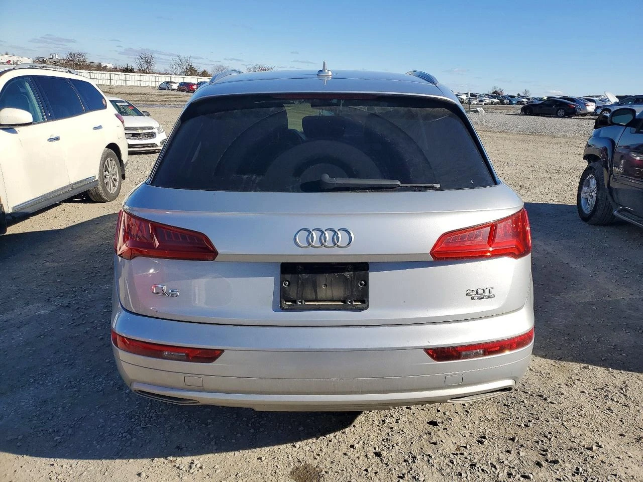 Audi Q5 2.0T* PREMIUM* MATRIX* ДИГИТАЛНО* ТАБЛО* 360КАМЕРА, снимка 6 - Автомобили и джипове - 53963466