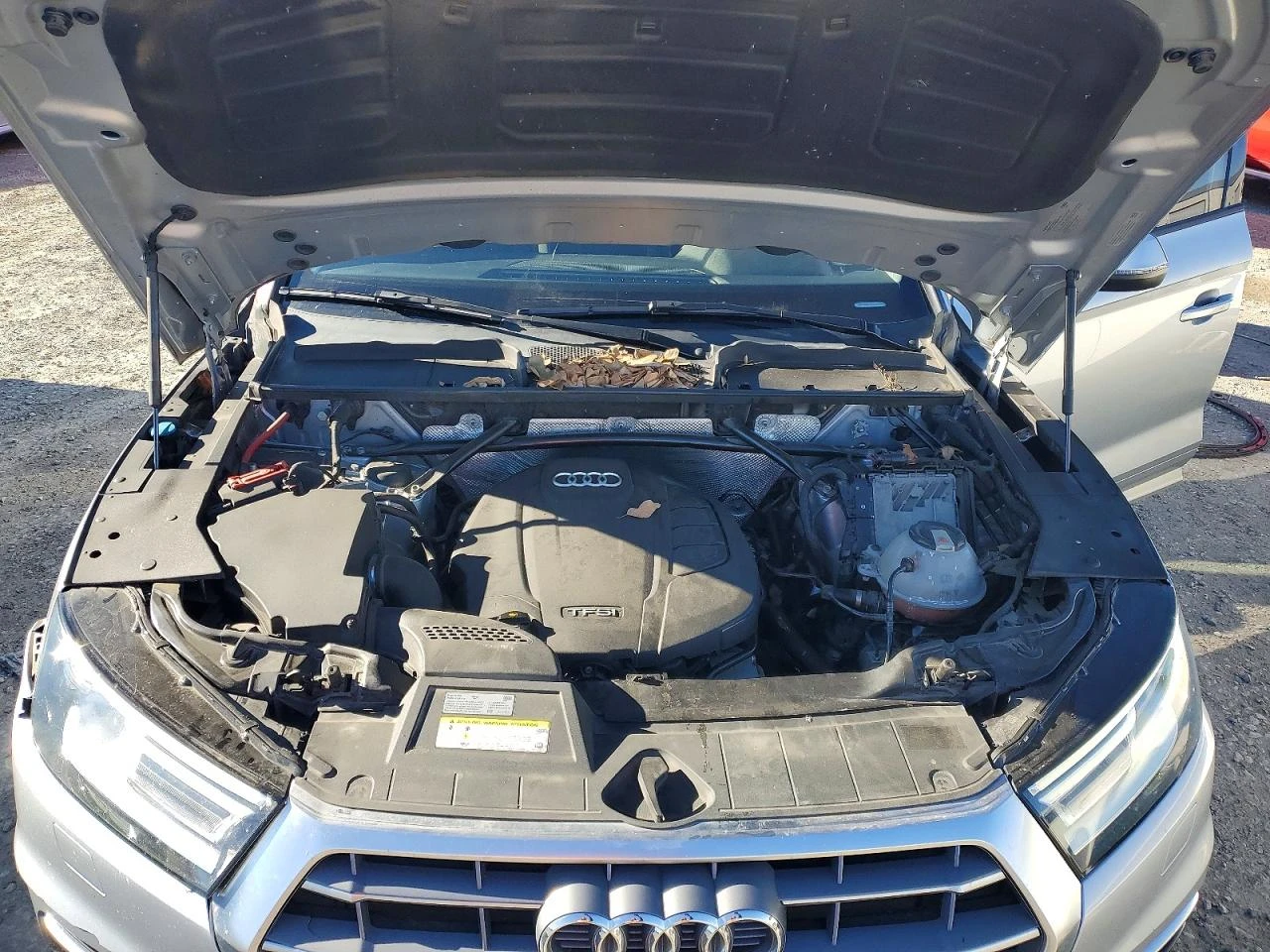 Audi Q5 2.0T* PREMIUM* MATRIX* ДИГИТАЛНО* ТАБЛО* 360КАМЕРА, снимка 12 - Автомобили и джипове - 53963466