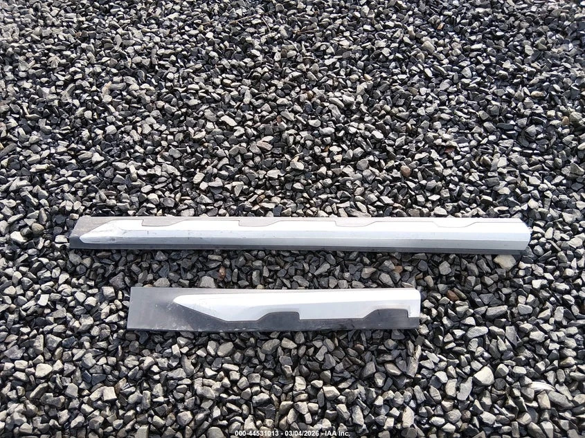 BMW X3 2.0L I-4 DI, DOHC, VVT, TURBO, 248HP 4X2 Drive | Mobile.bg � ����������� 12