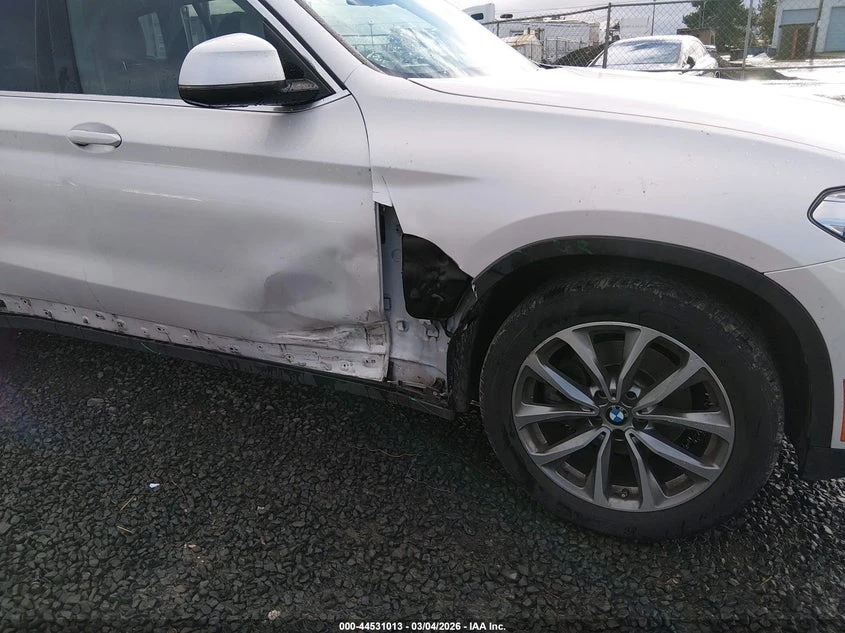 BMW X3 2.0L I-4 DI, DOHC, VVT, TURBO, 248HP 4X2 Drive | Mobile.bg � ����������� 6