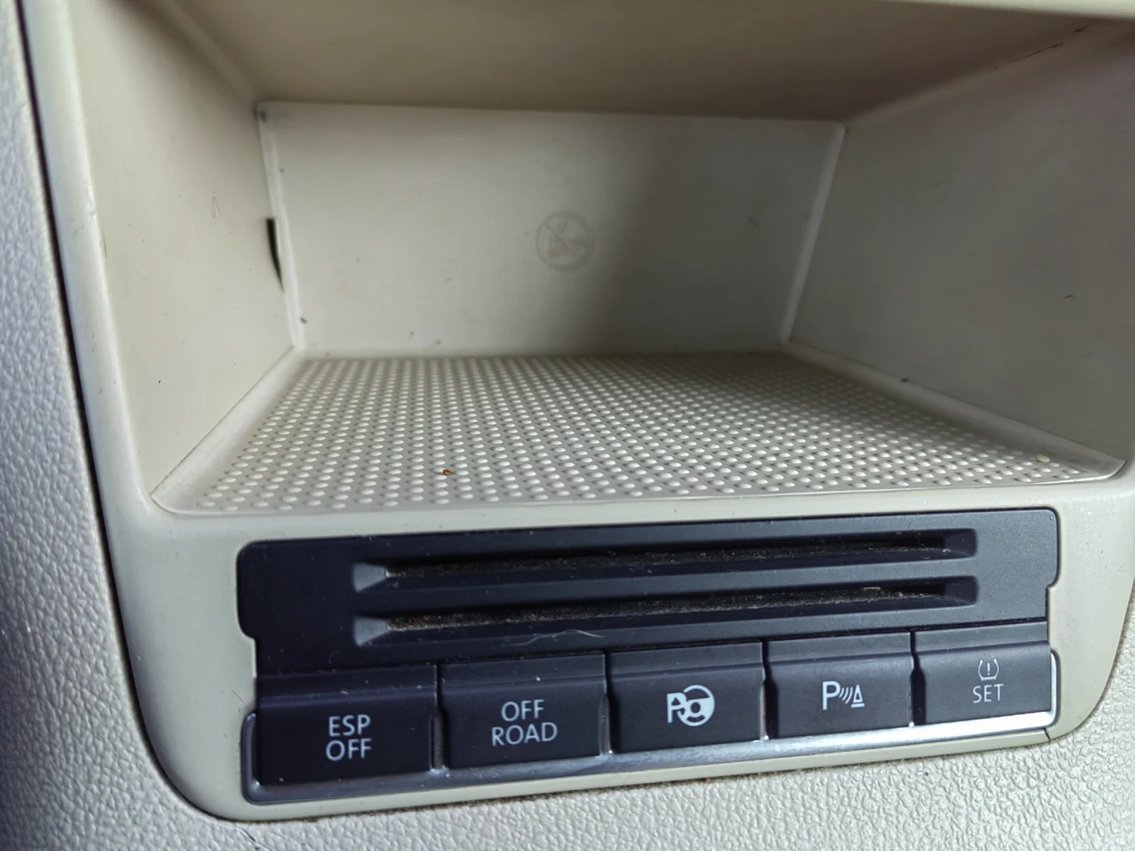 VW Tiguan 4х4 DSG, снимка 8 - Автомобили и джипове - 54437884