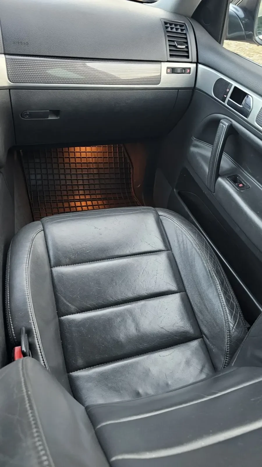 VW Touareg R-LINE 3.OTDI 239KS BARTER, снимка 13 - Автомобили и джипове - 54756441