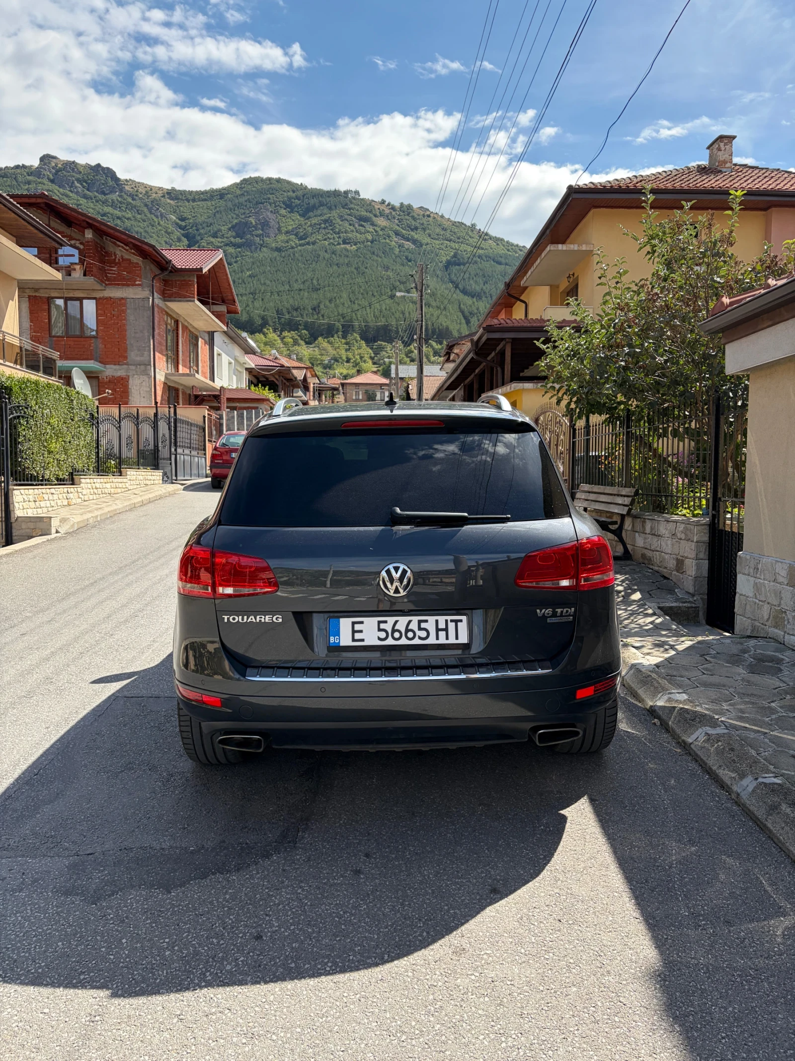 VW Touareg ТОП!!! 3.0 TDI  РЕАЛЕН ПРОБЕГ!!!, снимка 10 - Автомобили и джипове - 56081353