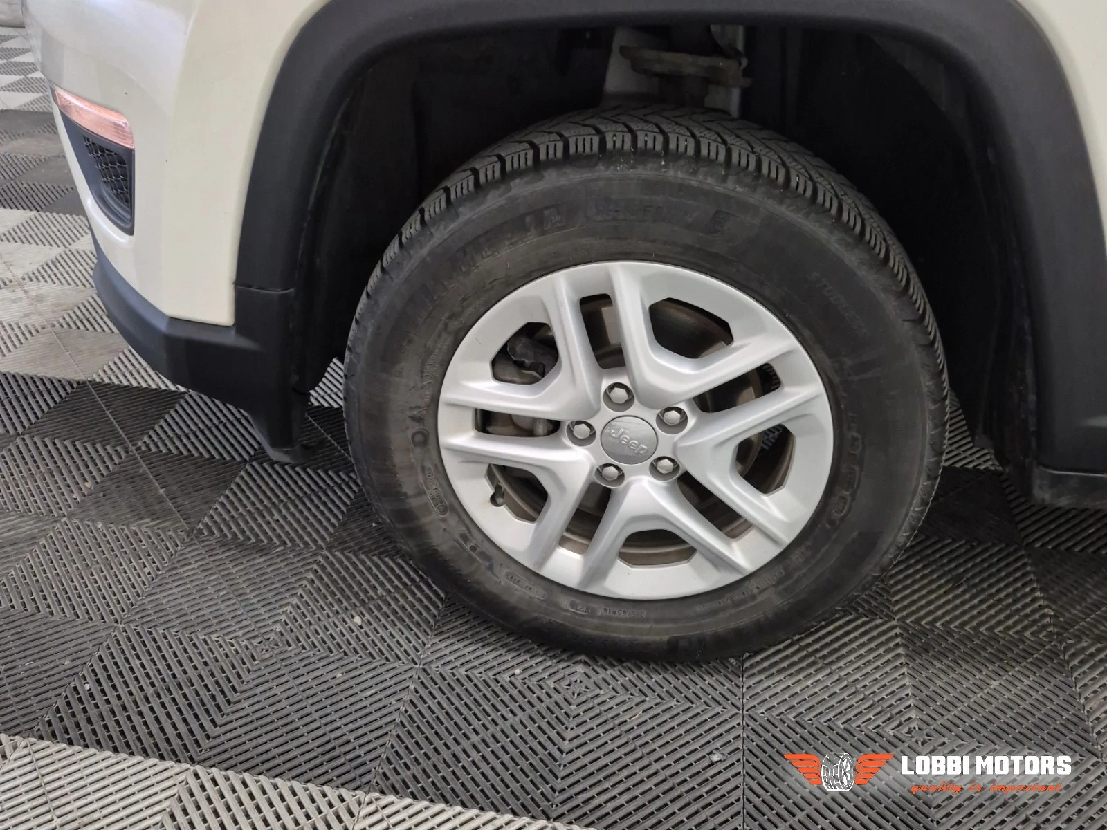 Jeep Compass, снимка 6 - Автомобили и джипове - 56102826