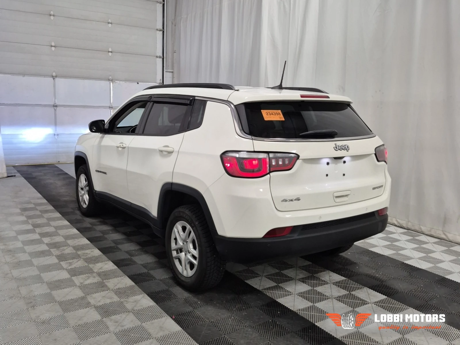 Jeep Compass, снимка 4 - Автомобили и джипове - 56102826
