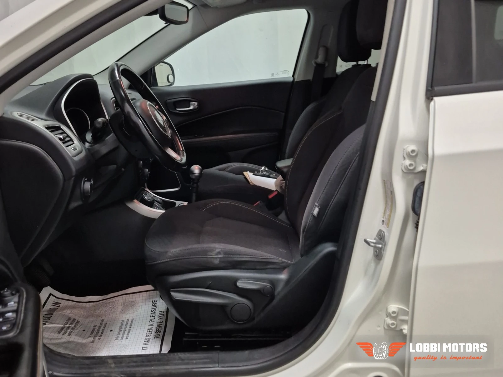 Jeep Compass, снимка 5 - Автомобили и джипове - 56102826