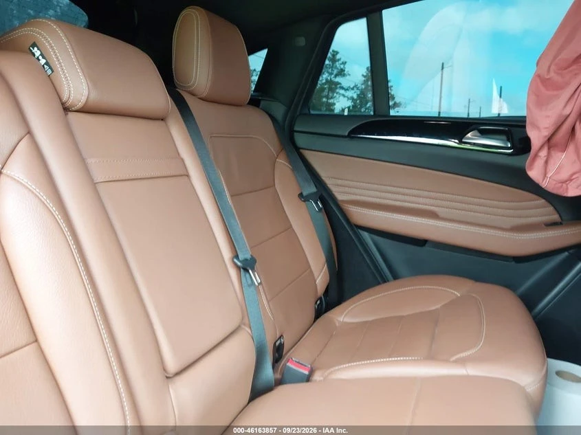 Mercedes-Benz GLE COUPE | DISTRONIC| 360, снимка 12 - Автомобили и джипове - 56342363