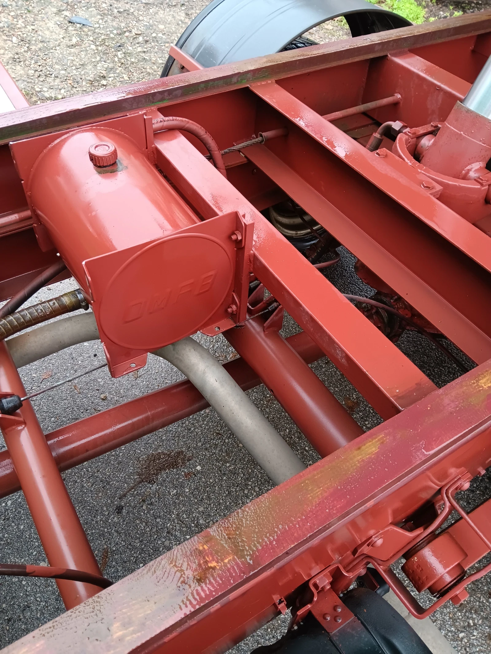 Iveco 3510 Самосвал 172000 км - изображение 7