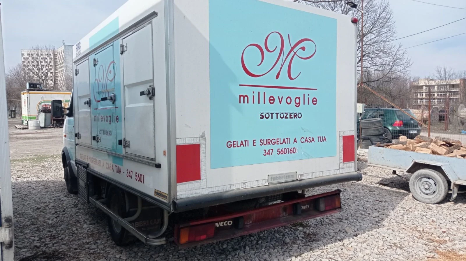 Iveco 35-8 Хладилен фургон за сладолед, снимка 2 - Бусове и автобуси - 53787263