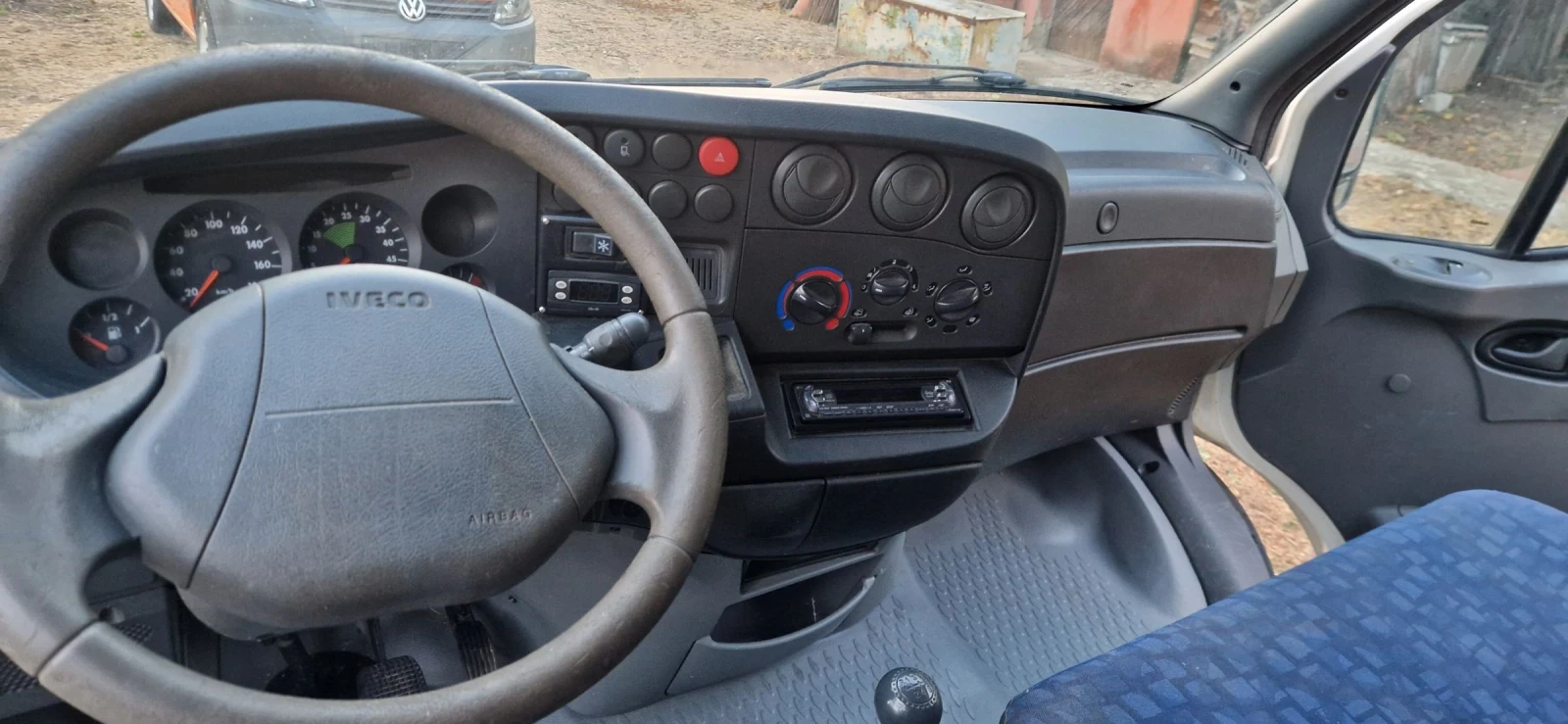 Iveco 35s13 Хладилен плюсов к инвертор220v, снимка 17 - Бусове и автобуси - 55141606