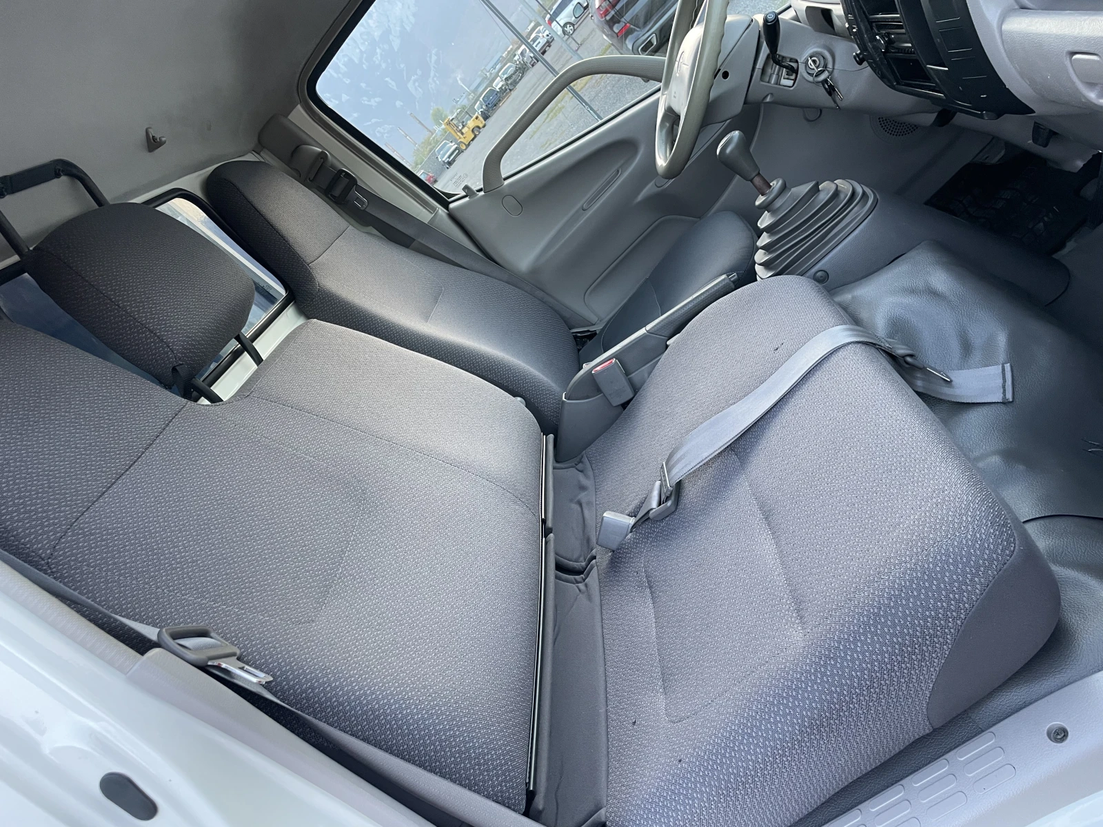 Toyota DYNA ХЛАДИЛЕН, снимка 11 - Бусове и автобуси - 56747632