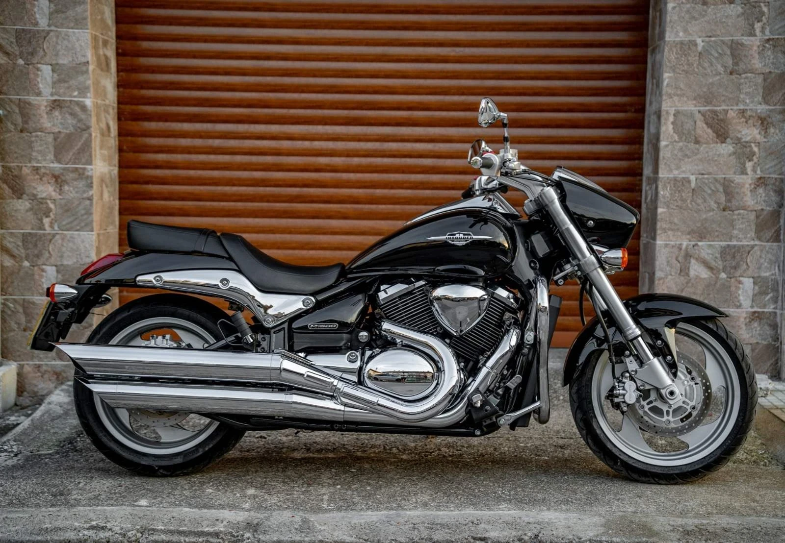 Suzuki Intruder Boulevard  | Mobile.bg   1
