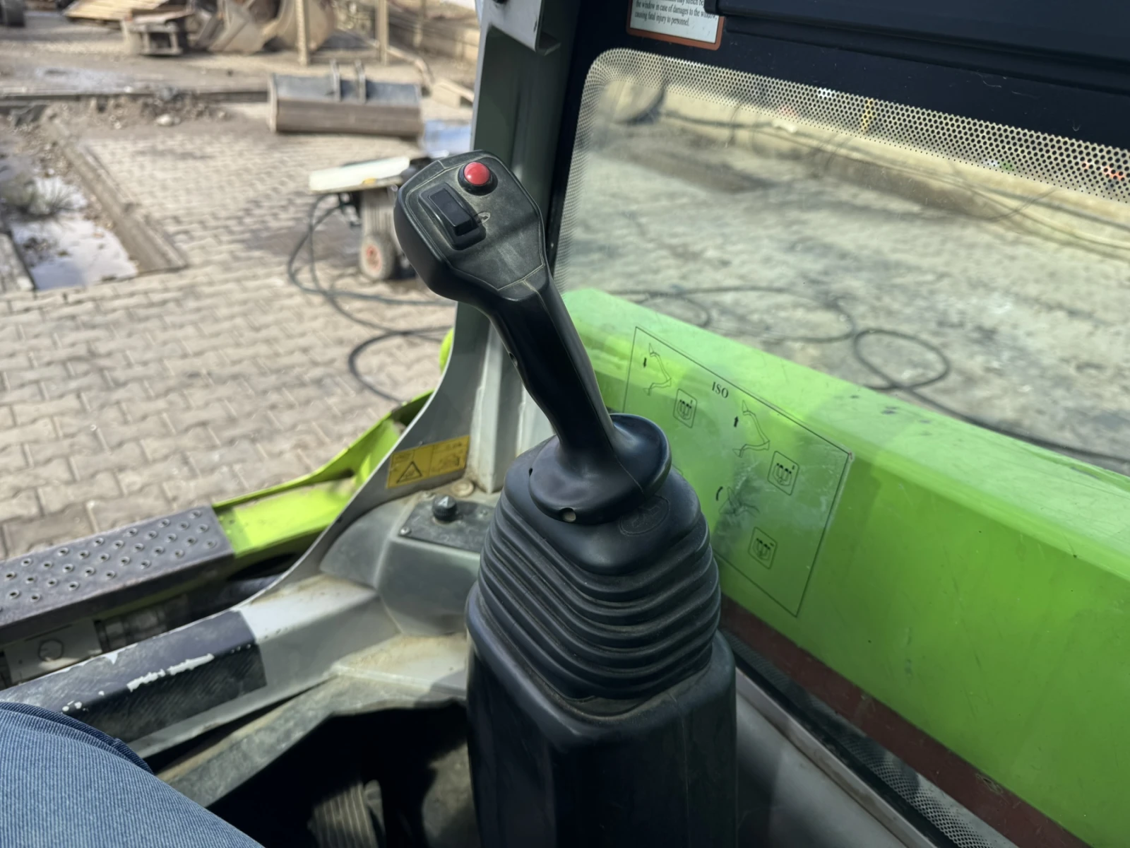 ���� ����� �������� ZOOMLION ZS090V 2023 �., 3000 ��. | Mobile.bg � ����������� 12