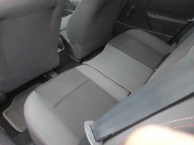 Renault Megane 1.5 , снимка 12