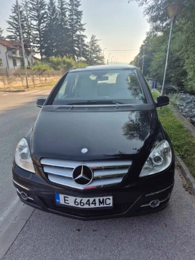Mercedes-Benz B 180, снимка 1