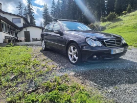 Mercedes-Benz 220 Комби , снимка 2
